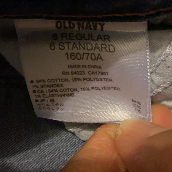4 jeans for $40 Good condition - Picture 4 of 10